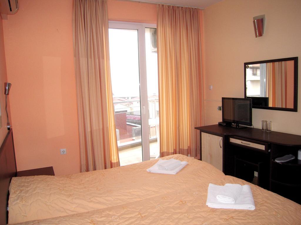 Bona Dea Club Sveti Vlas Quarto foto